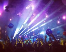 New Years Eve 2011 at Pier 94 (AKA Avicii Throws a Rave in NYC): Review & Live Sets